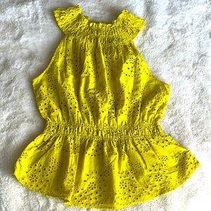 Eyelet lemon top